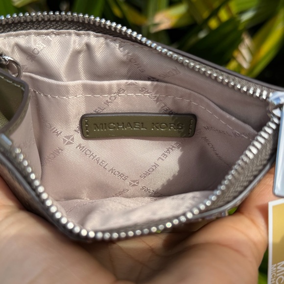 Michael Kors Jet Set Travel SM Coin Pouch ID Key Wallet Exotic Olive - Picture 5 of 11